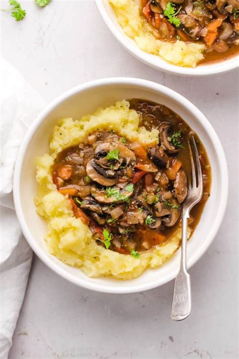 mushroom-stew-recipe-nourish-plate image