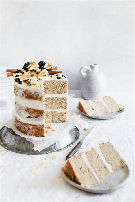 chai-spice-cake-with-cream-cheese-frosting-broma image