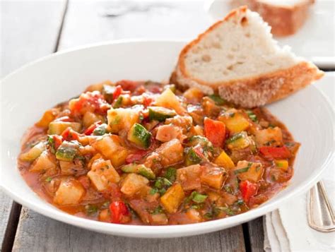 giambotta-recipe-an-italian-vegetable-stew-cooking image