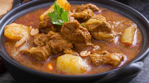 rick-steins-massaman-beef-curry-thai-food image