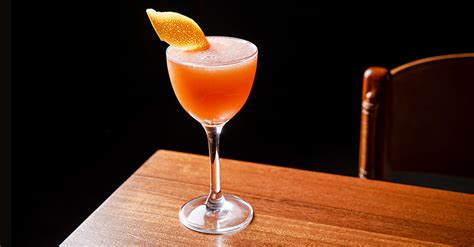 grapefruit-cooler-cocktail-recipe-punch image
