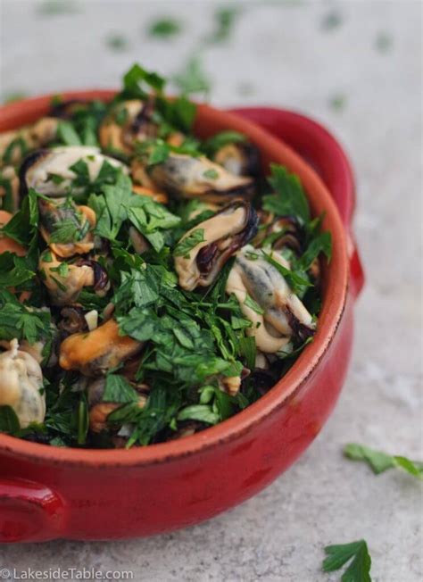 parsley-mussel-salad-from-marseilles-lakeside-table image