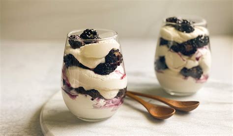 blackberry-yogurt-fool-cia-foodies image
