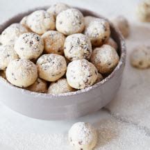 mini-chip-snowball-cookies-recipe-cooksrecipescom image