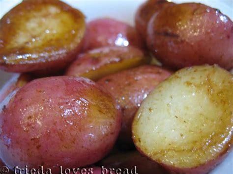 roasted-garlic-baby-red-potatoes-pressure-cook-in image