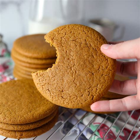 joe-froggers-molasses-cookies-mom-loves-baking image