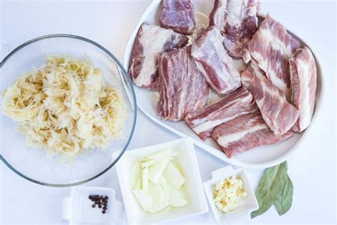slow-cooker-ribs-and-sauerkraut-keto-cooking-wins image