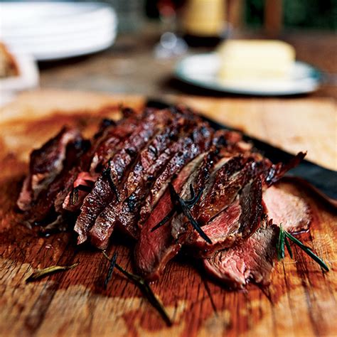 grilled-leg-of-lamb-with-garlic-and-rosemary-food image