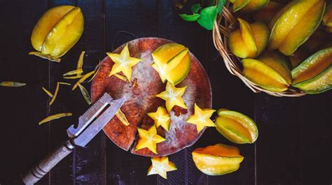 star-fruit-benefits-risks-and-how-to-eat-it-healthline image