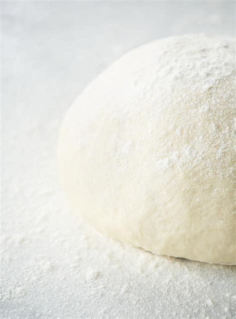 pizza-dough-food-processor-method-ricardo image