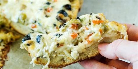olive-cheese-bread-the-pioneer-woman image