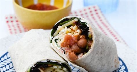20-best-vegan-lunch-wrap-recipes-tinned-tomatoes image