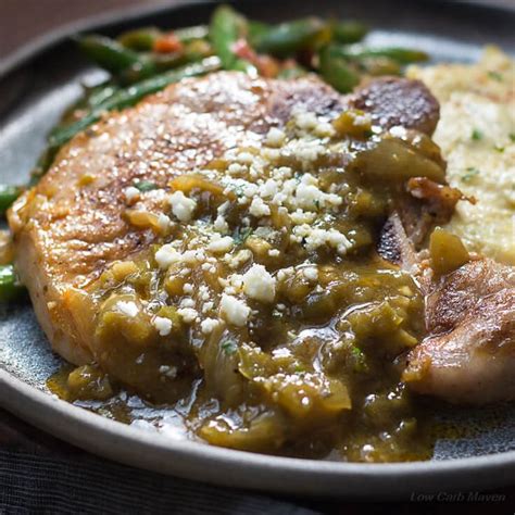 mexican-pork-chops-recipe-with-chile-chili-verde-sauce image