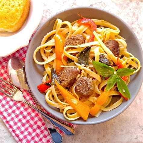 sausage-garlic-parmesan-pasta-an-easy-30-minute-meal image