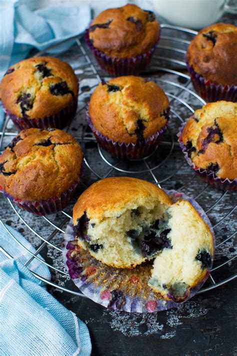 greek-yogurt-blueberry-muffins-low-sugar image