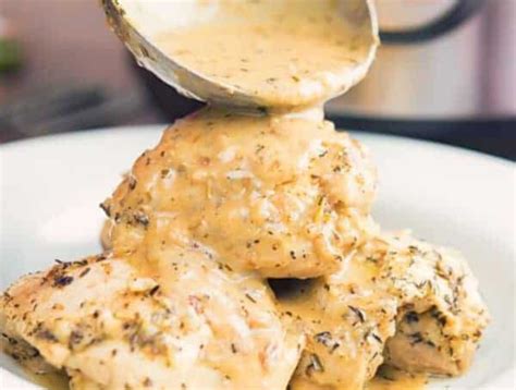 creamy-garlic-chicken-low-carb-french-garlic-chicken image