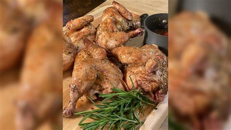 white-wine-beer-can-chicken-recipe-from-rachael-ray image