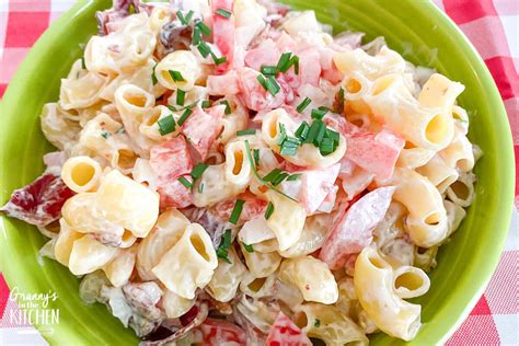 creamy-bacon-tomato-pasta-salad-recipe-grannys-in image
