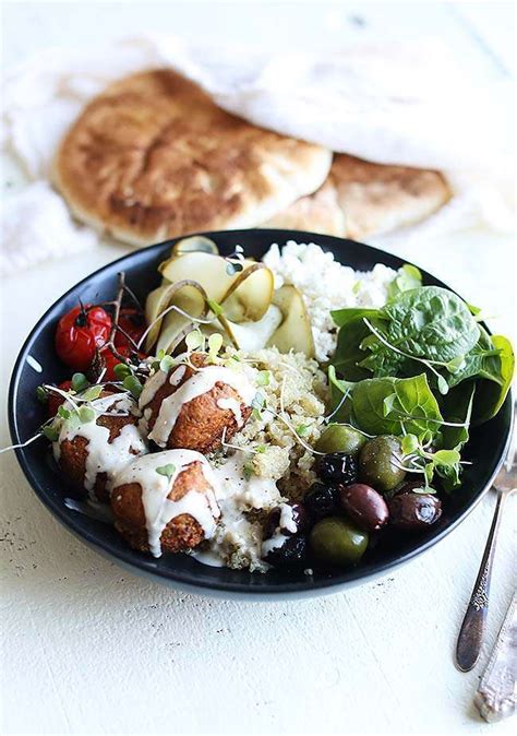 mediterranean-quinoa-bowl-recipe-with-falafel-and image