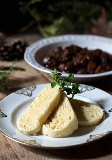 knedlky-traditional-czech-dumplings-recipe-196 image