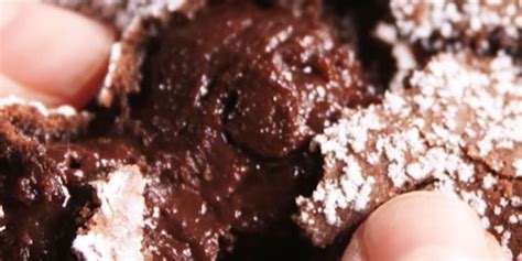 best-molten-lava-cupcakes-recipe-how-to-make image