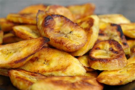 fried-ripe-plantains-platanos-maduros-fritos-latin image