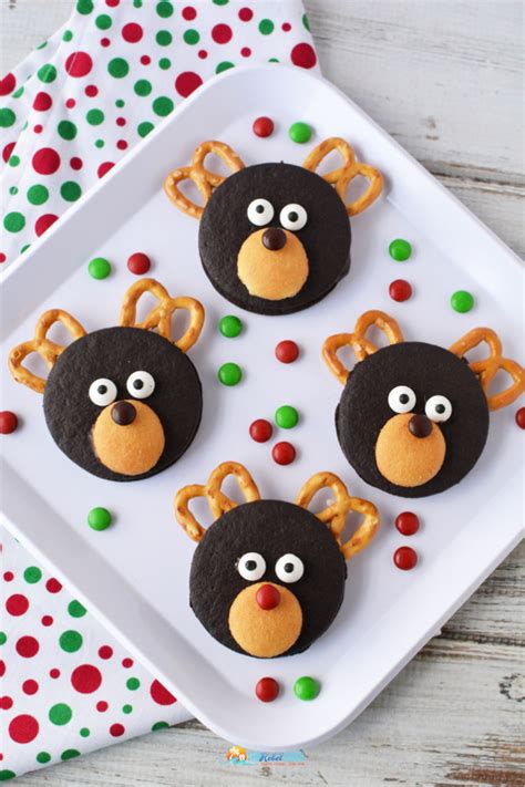 no-bake-reindeer-cookies-recipe-for-christmas-the image