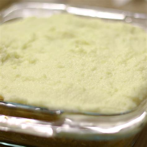 how-to-make-bechamel-white-sauce-lemon image
