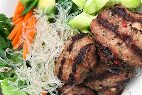 vietnamese-grilled-pork-patties-with-rice-noodles image