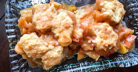 old-fashioned-peach-cobbler-recipe-mama-likes-to-cook image