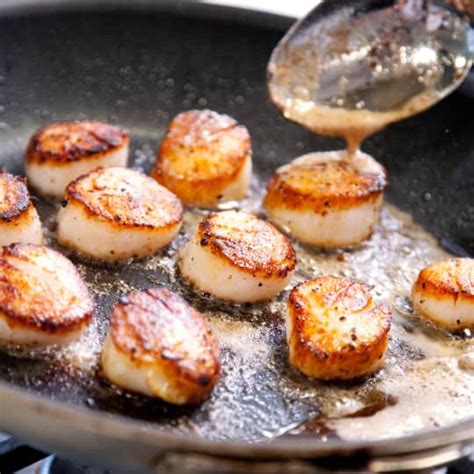 pan-seared-scallops-cooks-illustrated image