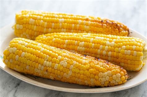grilled-corn-on-the-cob image