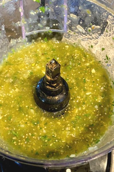 the-best-salsa-verde-recipe-delicious-green-salsa image