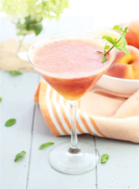 georgia-peach-martini-3-yummy-tummies image