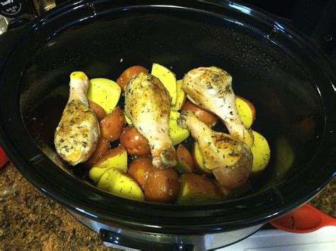 crock-pot-chicken-drumsticks-and-potatoes-the image