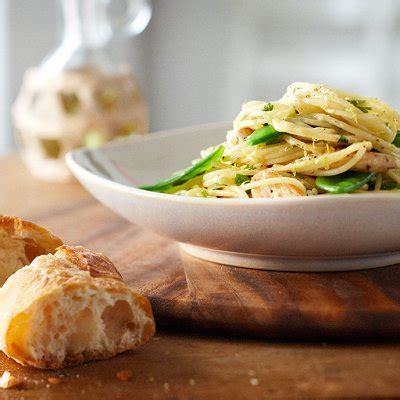 lemon-chicken-spaghettini-an-easy-summer-pasta image