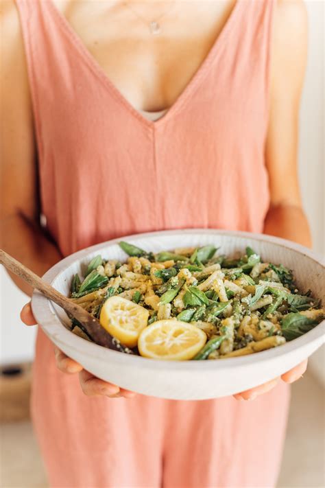 easy-pesto-pasta-primavera-takes-only-10-simple-ingredients image