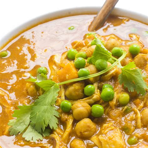 slow-cooker-chicken-curry-with-coconut-milk-the image
