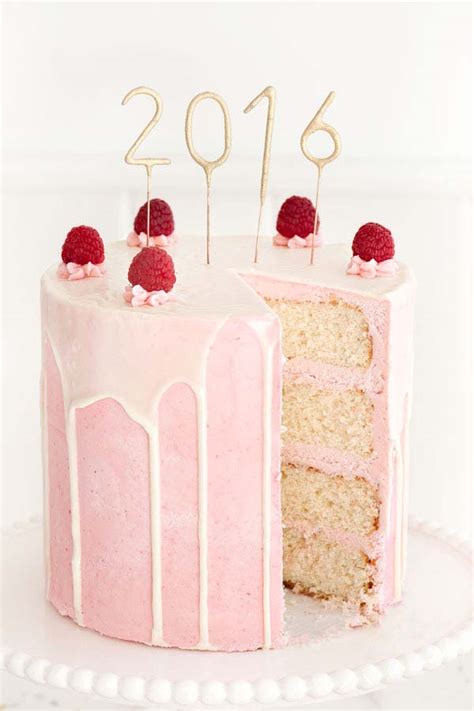 white-chocolate-raspberry-champagne-cake image