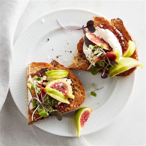 ina-gartens-fig-and-cheese-toasts-williams-sonoma image