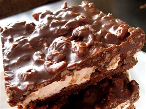 chocolate-peanut-butter-marshmallow-lunch-box-bars image