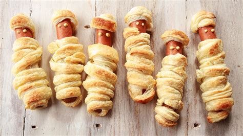 mummy-hot-dogs-wide-open-eats image