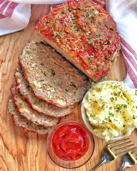 meatloaf-by-helen-heirloom-recipes-the-tipsy image