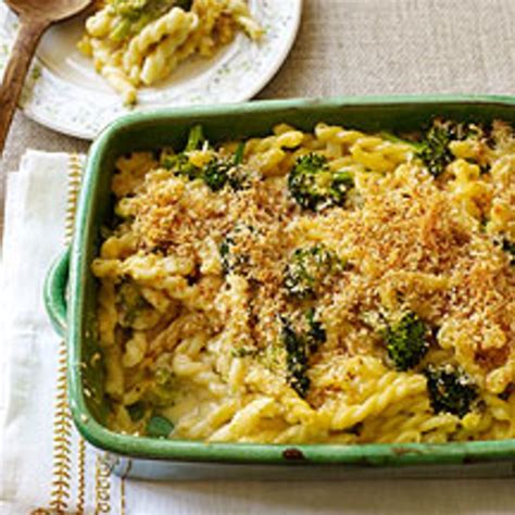 baked-macaroni-and-cheese-with-broccoli-healthy image