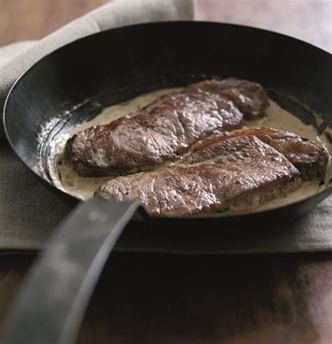 steaks-with-peppercorn-sauce-recipe-simply-beef image