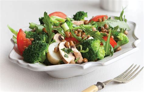 broccoli-lentil-and-mushroom-salad-healthy-food image