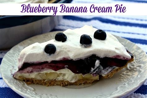 lindas-blueberry-banana-cream-pie-mommys-kitchen image