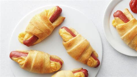 crescent-dogs-recipe-pillsburycom image