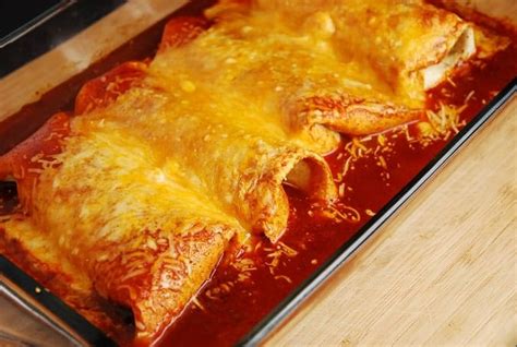 crock-pot-chicken-burritos-recipe-4-points-laaloosh image