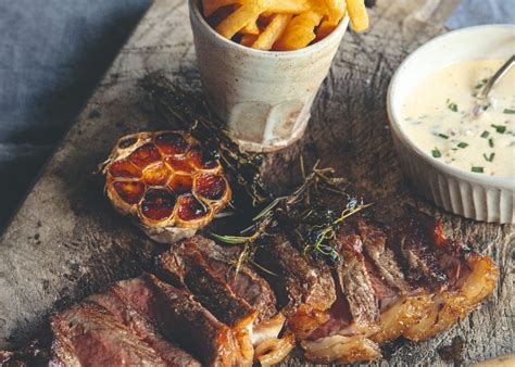 james-martins-sirloin-steak-with-chips-and-barnaise image